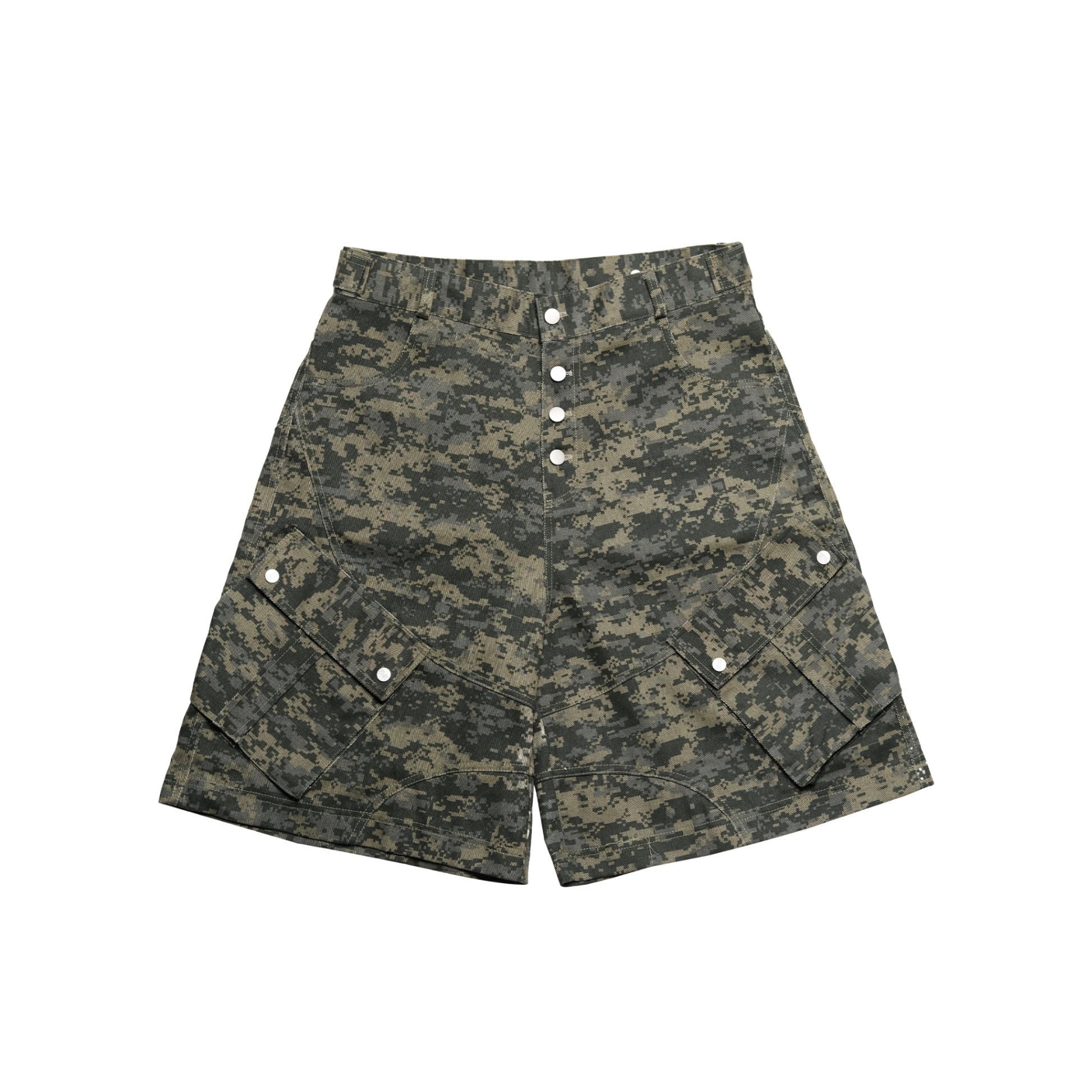 CAMO BUTTON SHORT