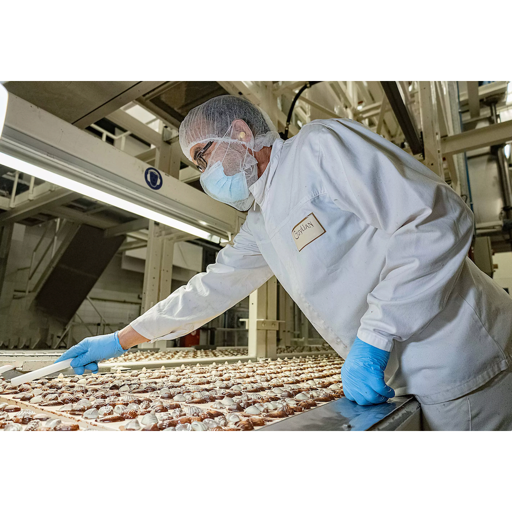 THANH SOCOLA BỈ - KHÔNG ĐƯỜNG MÍA Guylian Chocolate ĐEN INTENSE DARK / SỮA MILK, 4 MIẾNG RỜI, 100g