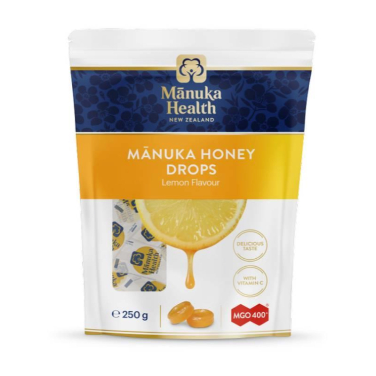 KẸO NGẬM MẬT ONG MANUKA Health Honey Lozenges VỊ LÝ CHUA ĐEN (Blackcurrant), CHANH, GỪNG, KEO ONG (Propolis), 65g (15v)