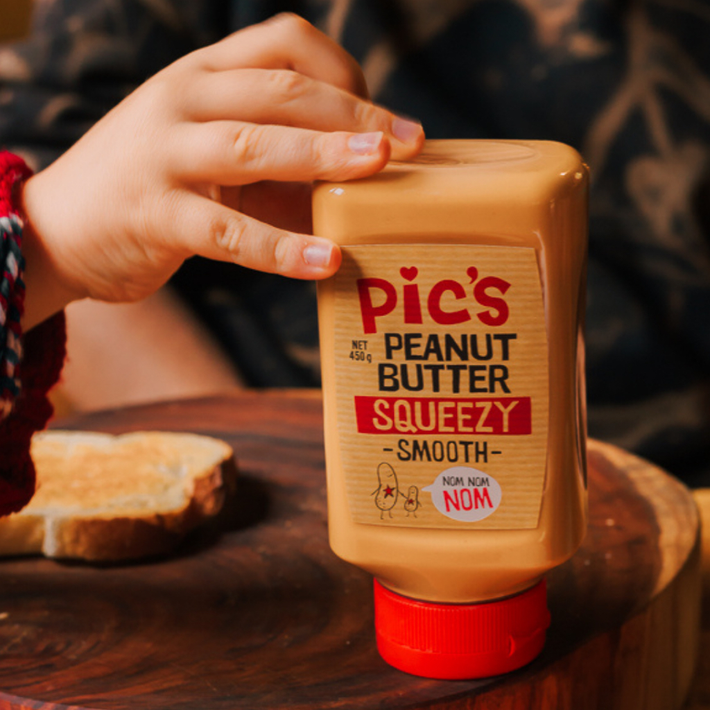 CHAI XỊT SỐT BƠ ĐẬU PHỘNG LỎNG Pic's Peanut Butter Smooth Squeezy, GLUTEN FREE, 450g