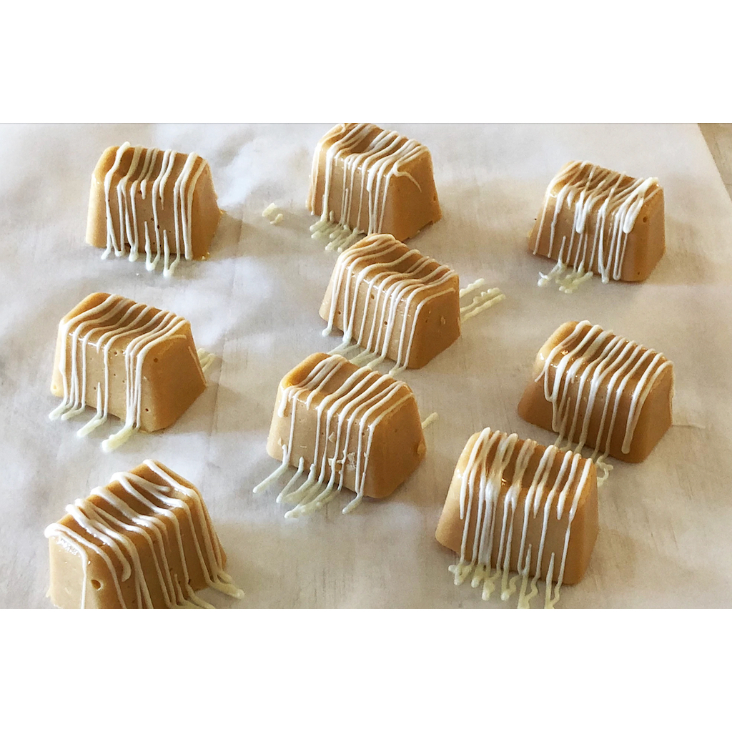 KHỐI SOCOLA TRẮNG CARAMEL Cadbury Chocolate Caramilk Golden Blend of Caramelised White Chocolate, 315g