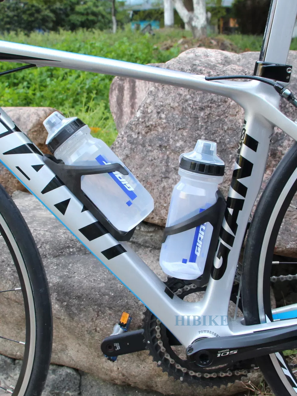 Gọng bình nước GIANT PROPEL AERO