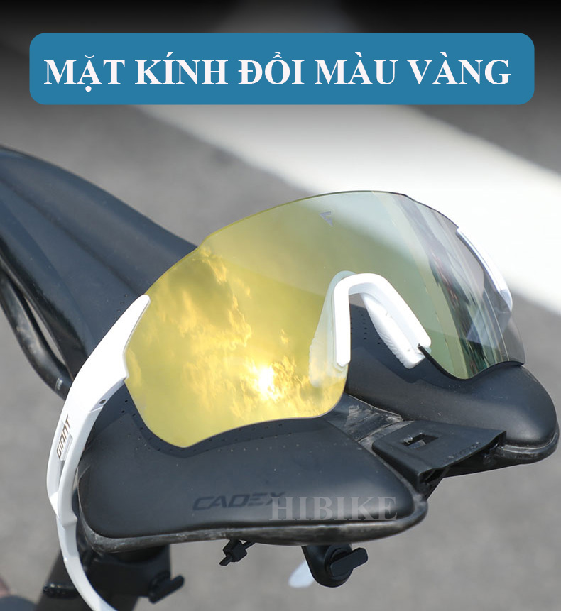Kính Xe Đạp Đổi Màu GIANT HURRICANE 02