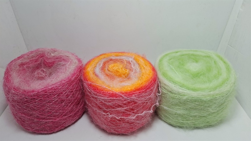 thanh lý Mohair sợi nhỏ cầu vồng