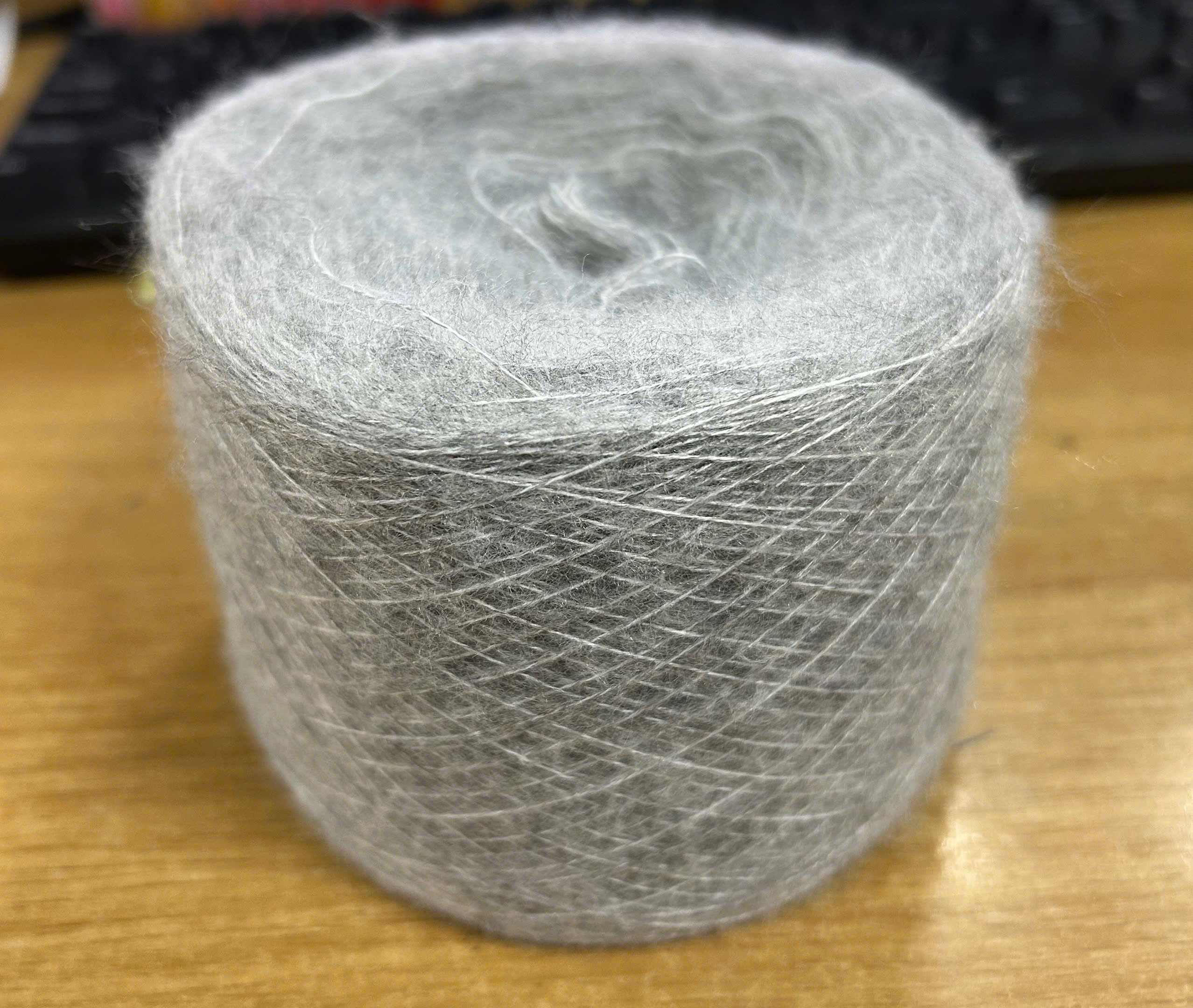 len Mohair sợi nhỏ