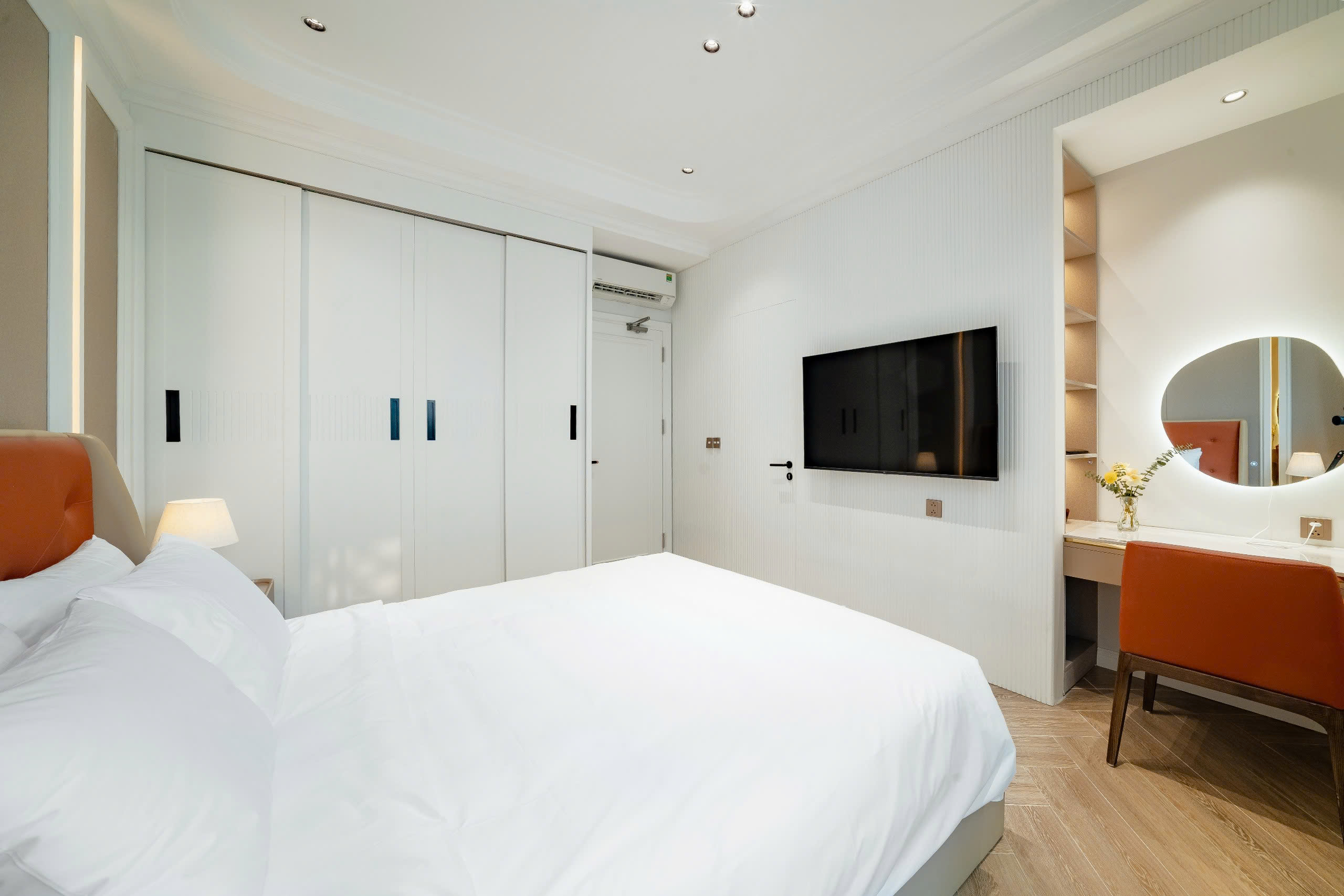 Villa Hạ Long Cho Thuê Cuối Tuần: Nên Chọn Khu Nào Để Vừa Gần Biển Vừa Tiện Ăn Chơi?