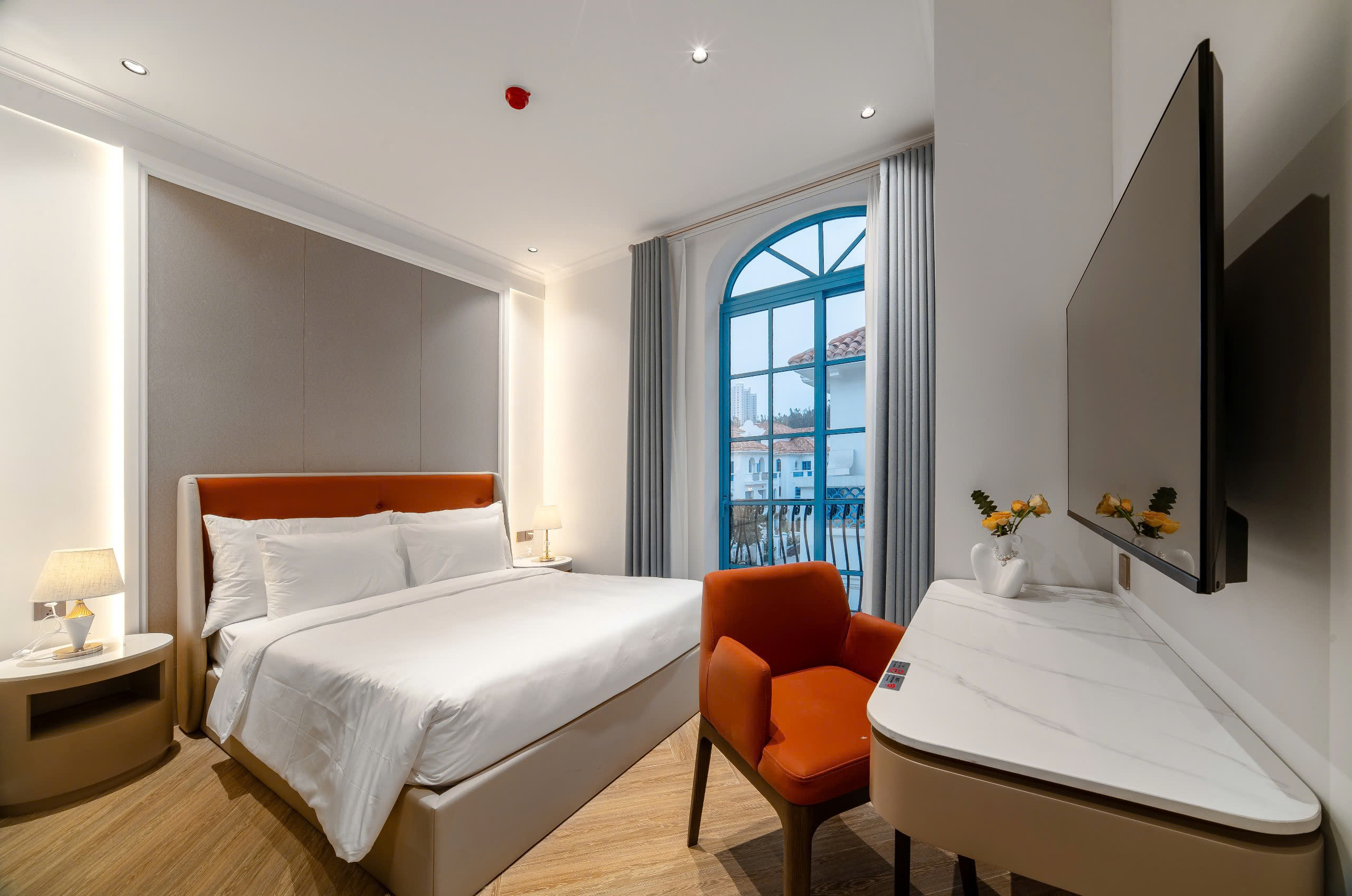 Top Biệt Thự Nghỉ Dưỡng Ở Bãi Cháy View Biển Đẹp Nhất – Lựa Chọn Không Thể Bỏ Qua Năm 2025