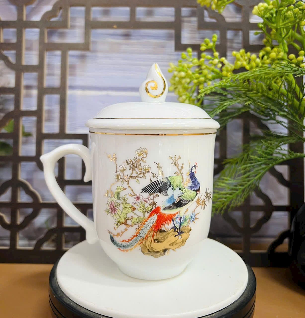 Cốc sứ mẫu đơn Vinh hoa Phú quý khảm vàng