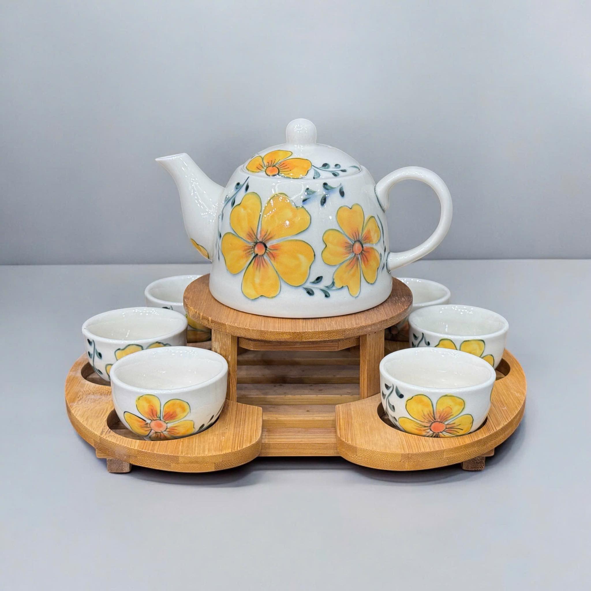 Bộ ấm trà khay tre