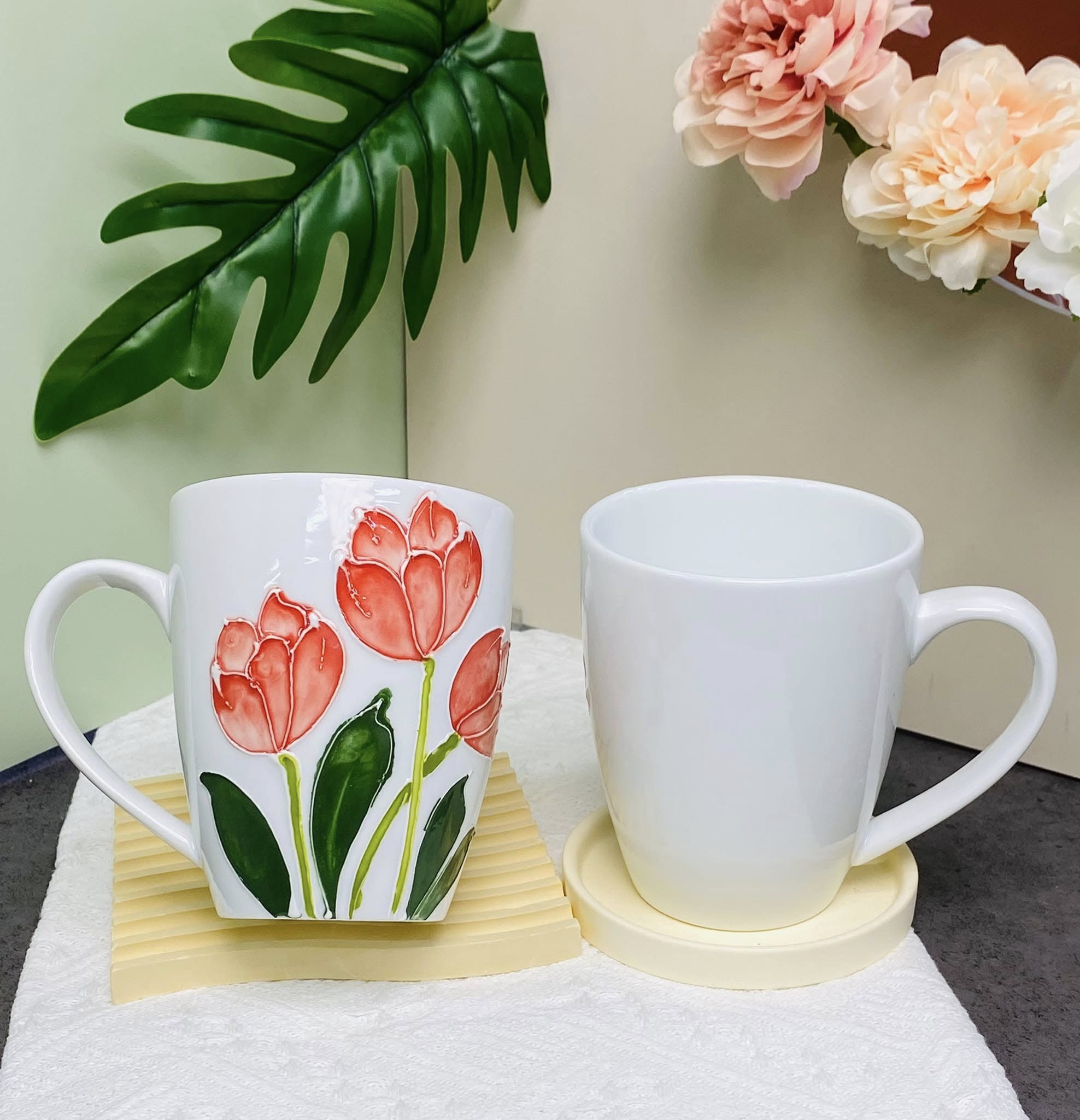 Cốc Sứ 3D Họa Tiết Hoa