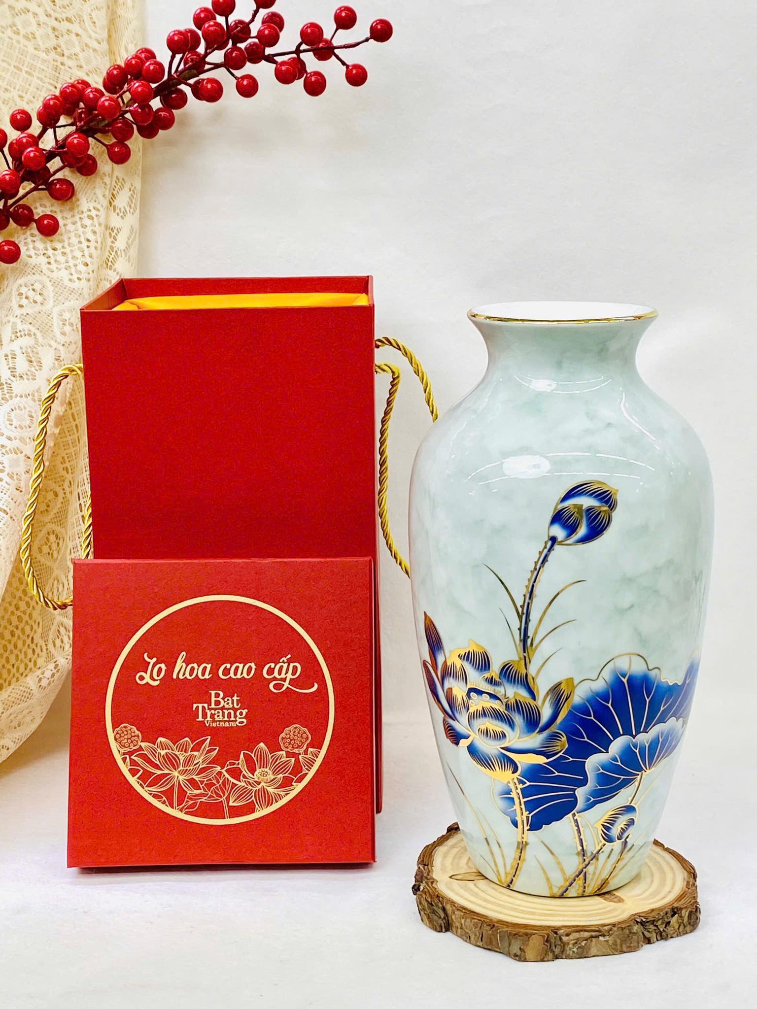 Lọ hoa sứ men đá in vàng kim