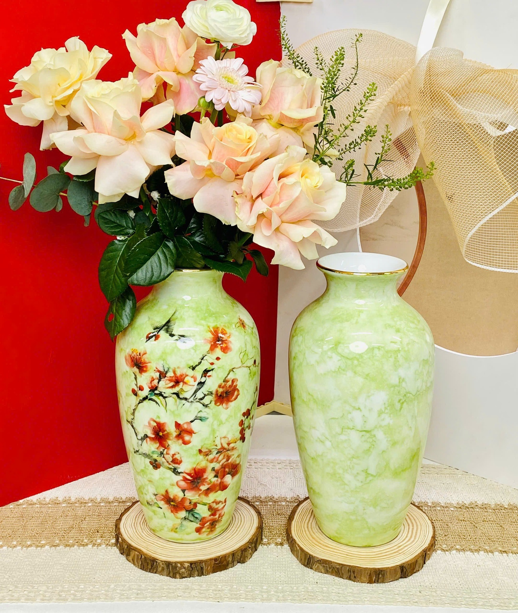 Lọ hoa sứ men đá in vàng kim