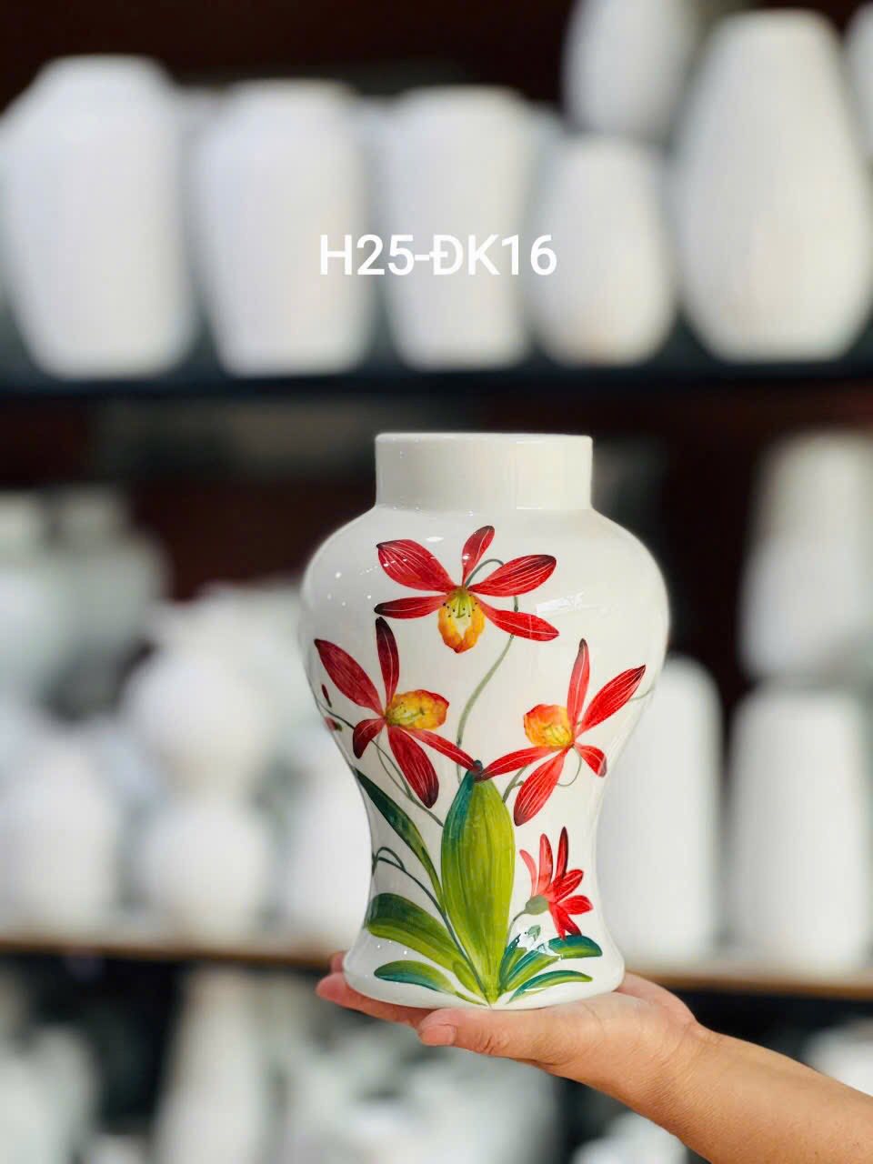 Lọ hoa gốm sứ vẽ tay 2