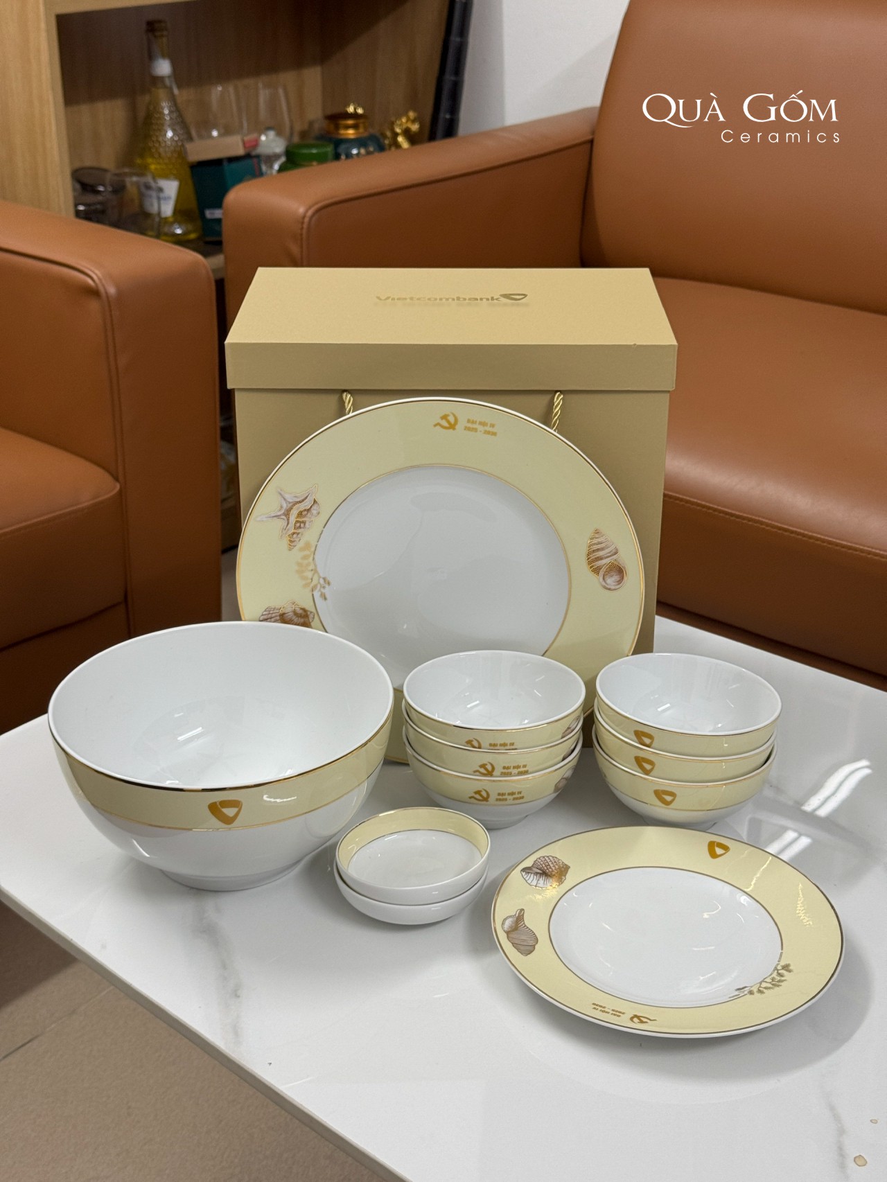 Bộ đồ ăn sứ Minh Long Hương biển kem - Vietcombank