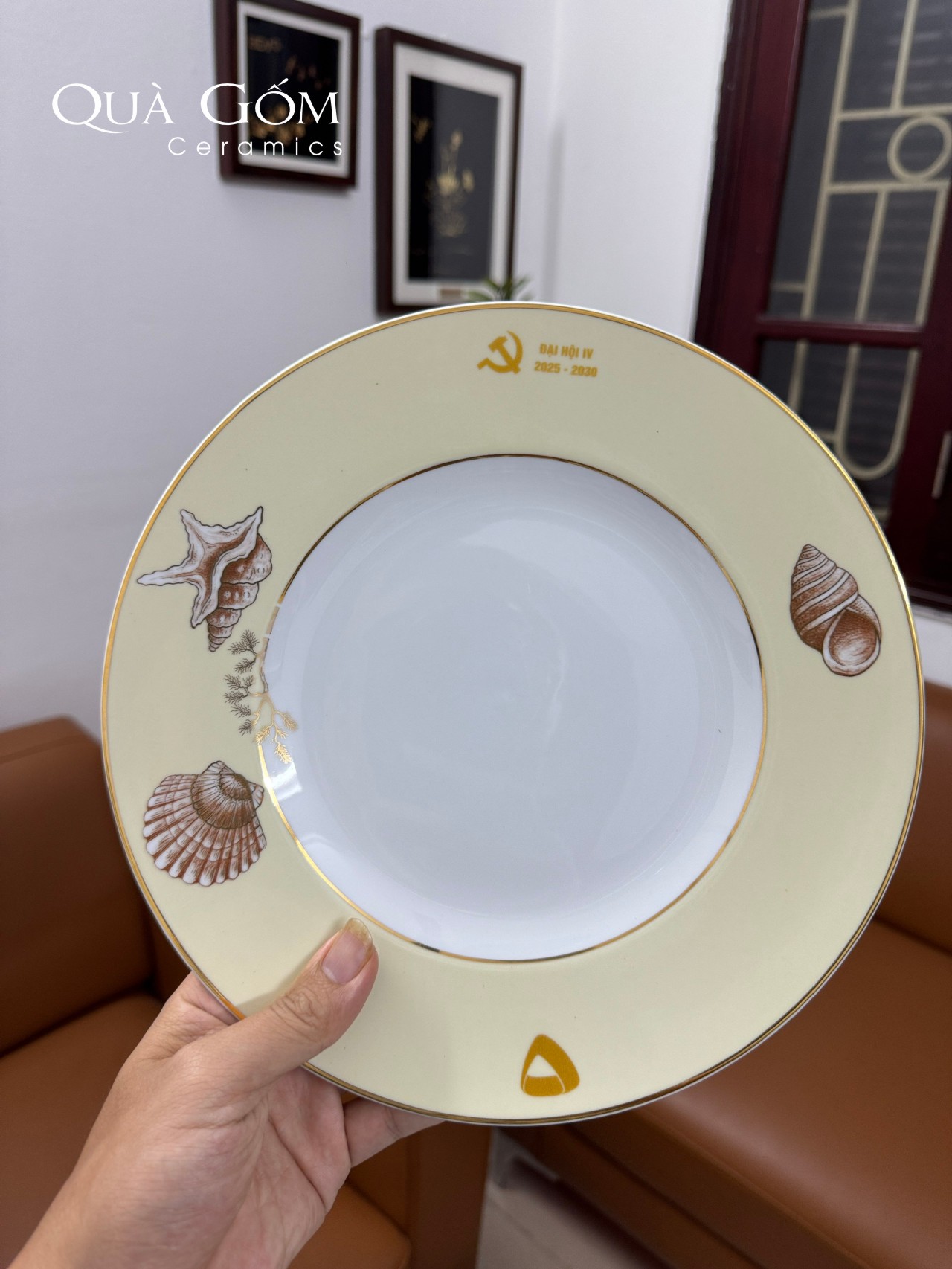 Bộ đồ ăn sứ Minh Long Hương biển kem - Vietcombank