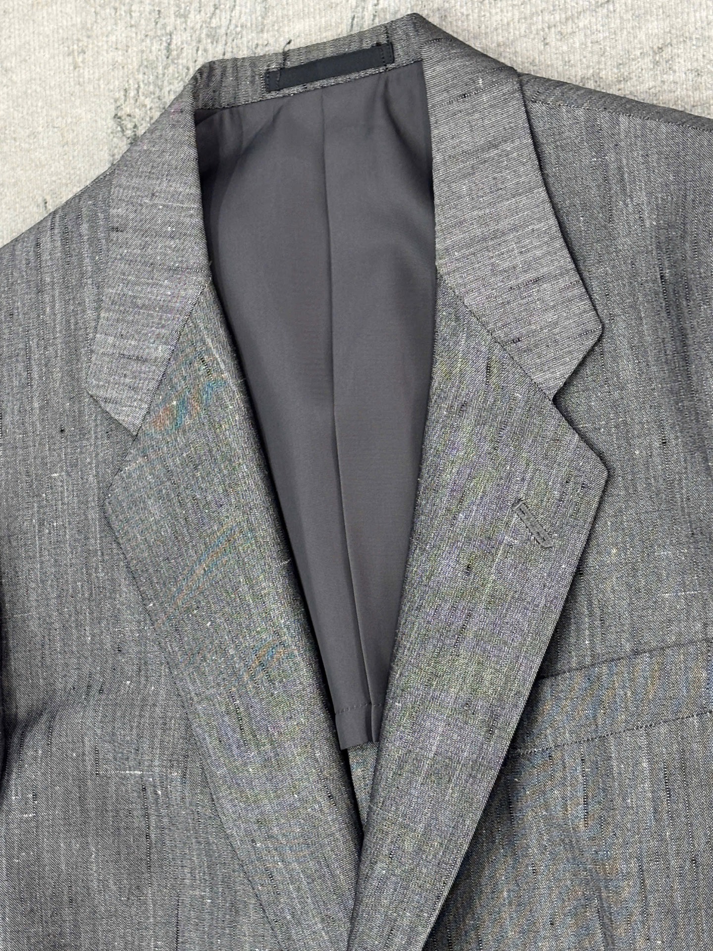 Blazer PIERRE CARDIN màu sáng – chất wool – độ mới 95%