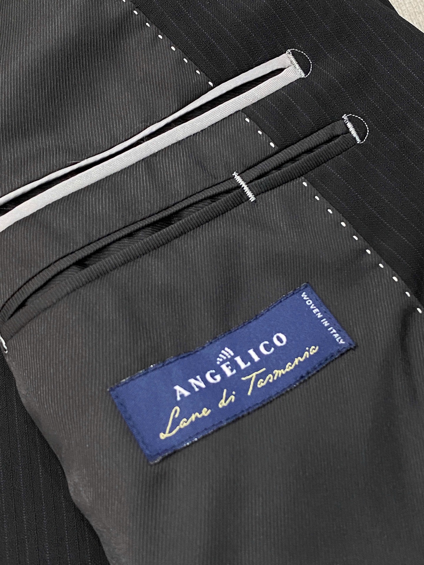 #587 Blazer ANGELICO