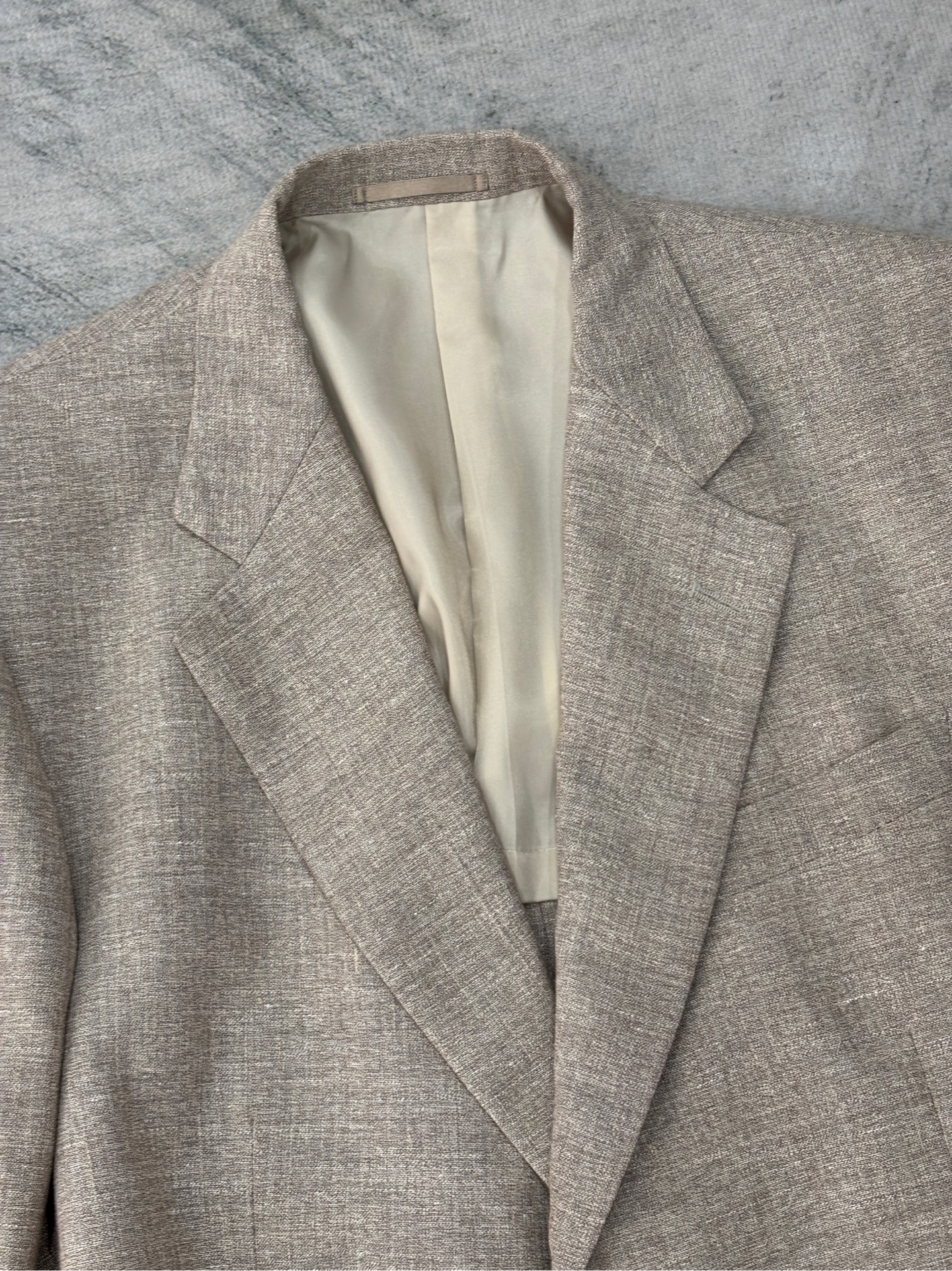 Blazer CERRUTI 1881 SHAPES | Linen sáng 2 cúc cổ điển | độ mới 95%