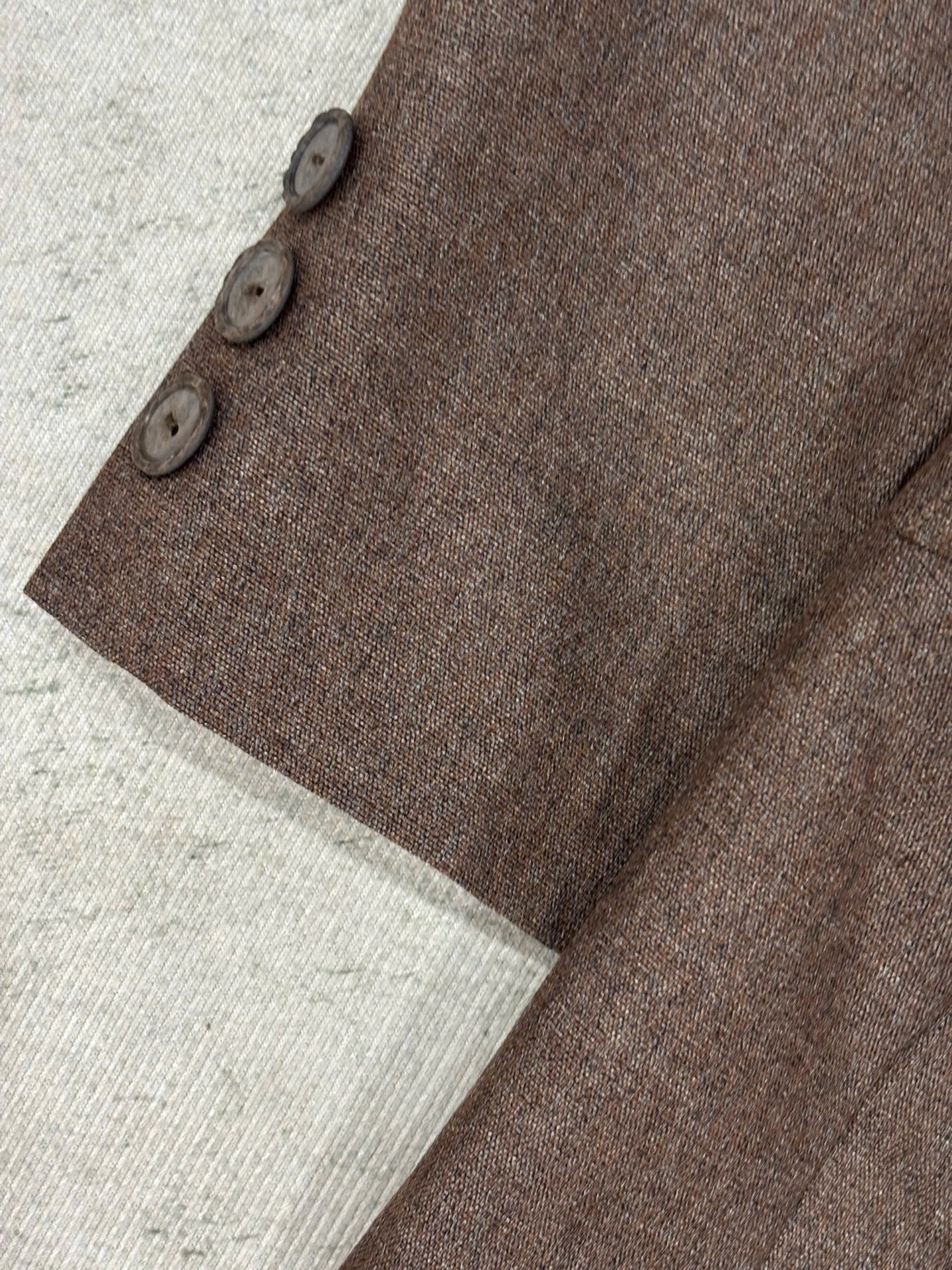 Blazer LEILIAN | Wool tối 6 cúc cổ điển | độ mới 95%