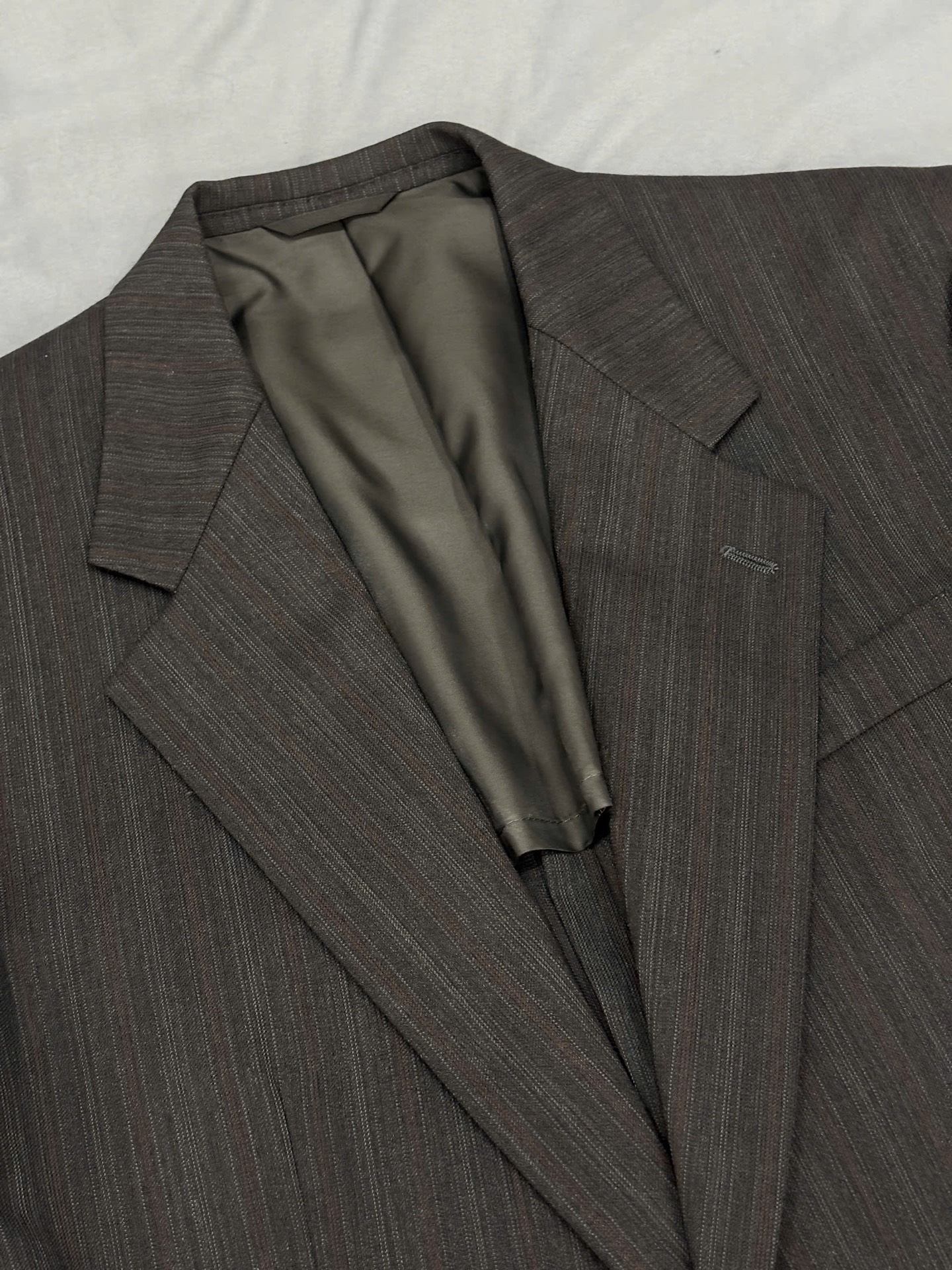 Blazer Pierre Cardin - Độ mới 95% wool sọc chì, form chuẩn công sở
