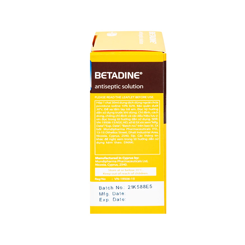 Dung dịch sát khuẩn Betadine Antiseptic ngăn ngừa nhiễm khuẩn vết thương (hộp 1 chai x 30ml)
