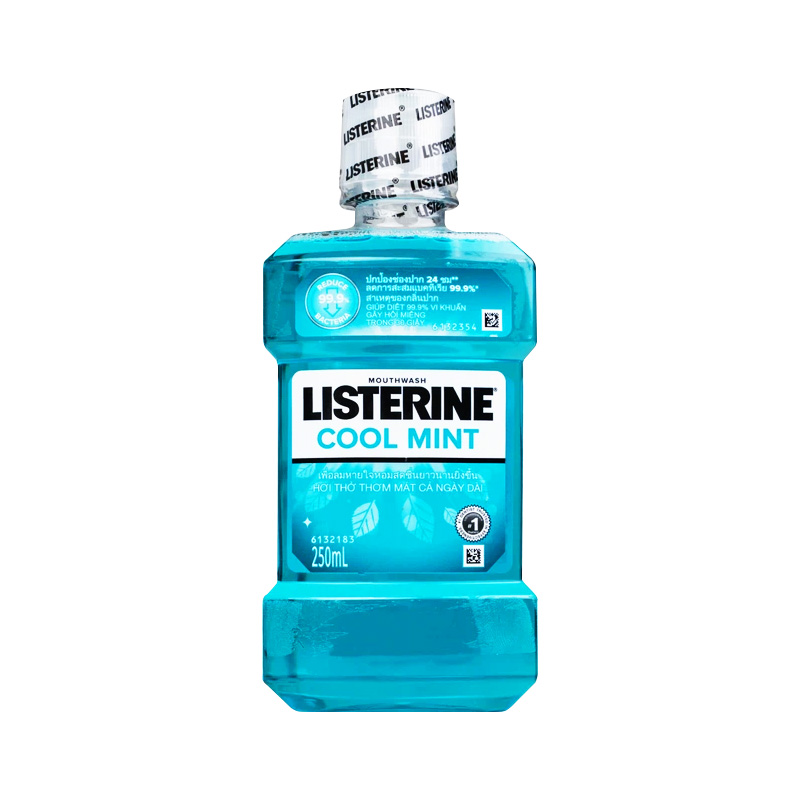 Nước súc miệng Listerine Cool Mint bảo vệ nướu, giúp hơi thở thơm mát (chai 250ml)