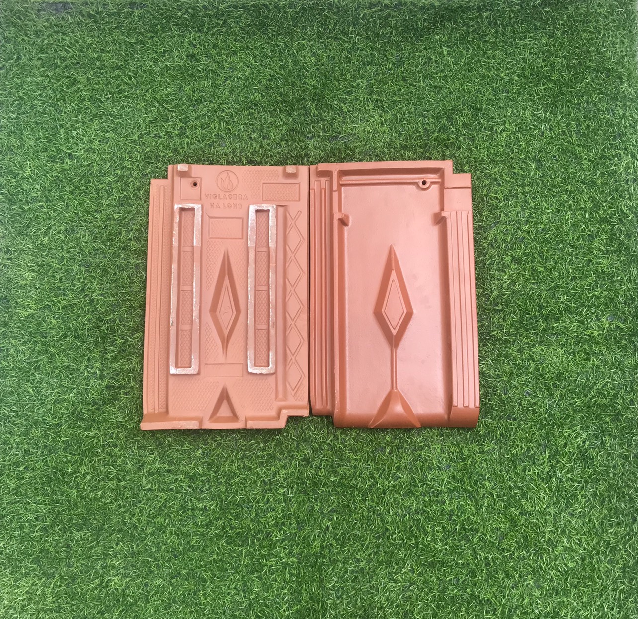 NGÓI 16 TRÁNG MEN VIGLACERA