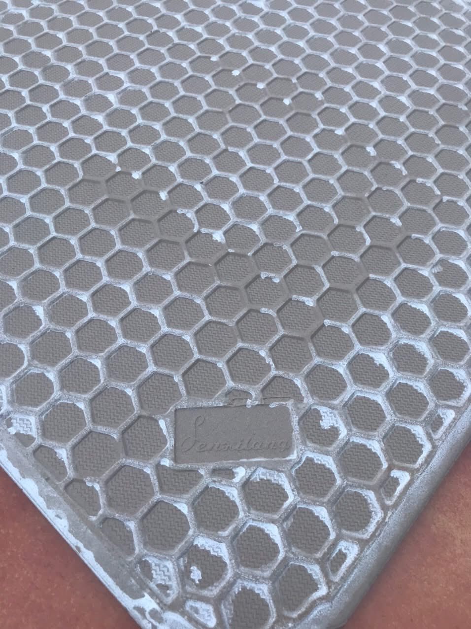 Top 10 mẫu gạch lát sân vườn chống trơn, chống rêu hiệu quả