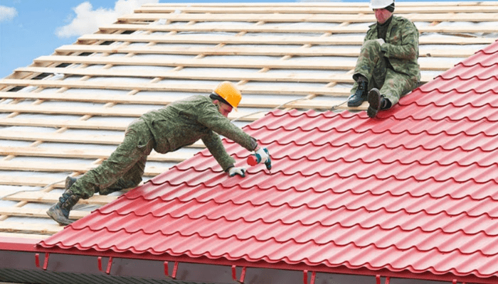 Tôn giả ngói là gì? Có nên lợp tôn giả ngói hay không?