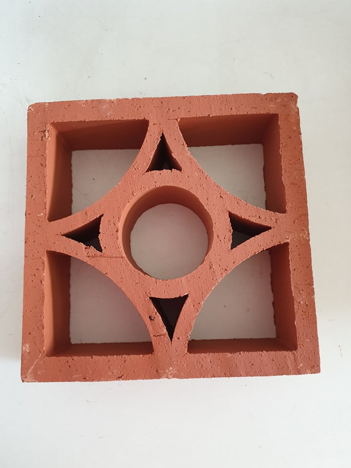 Gạch thông gió Hạ Uydi kích thước 20x20cm