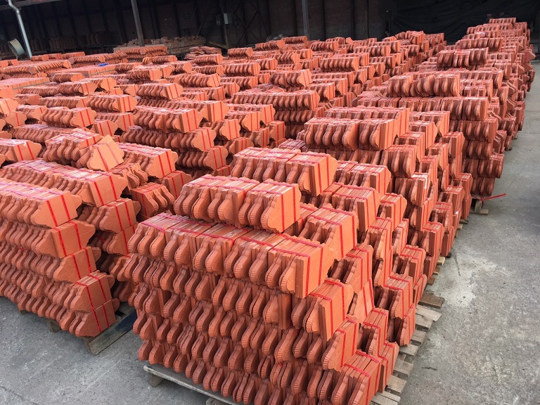 Ngói hài ri Giếng Đáy