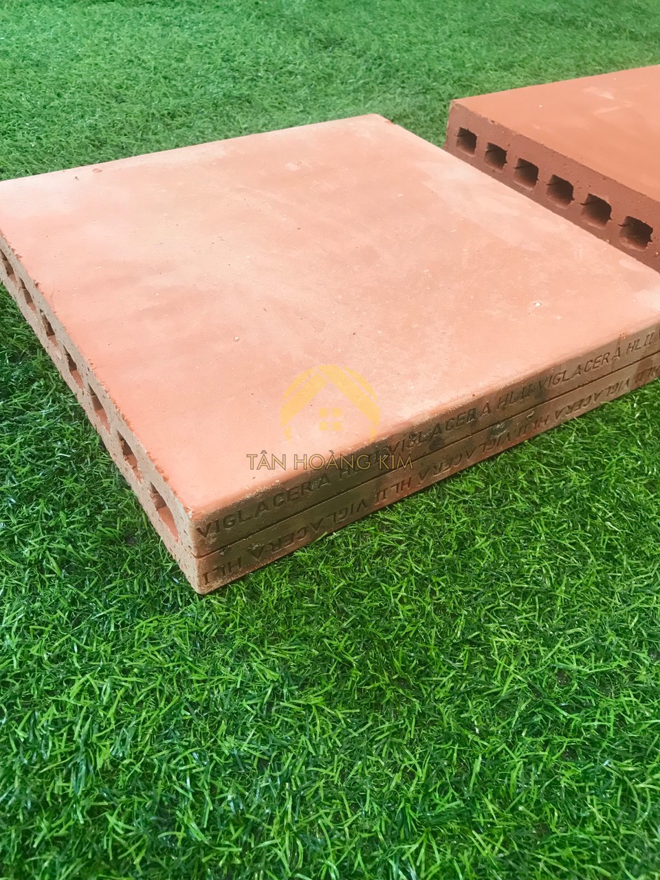 Gạch Nem Tách 30x30cm Viglacera Hạ Long