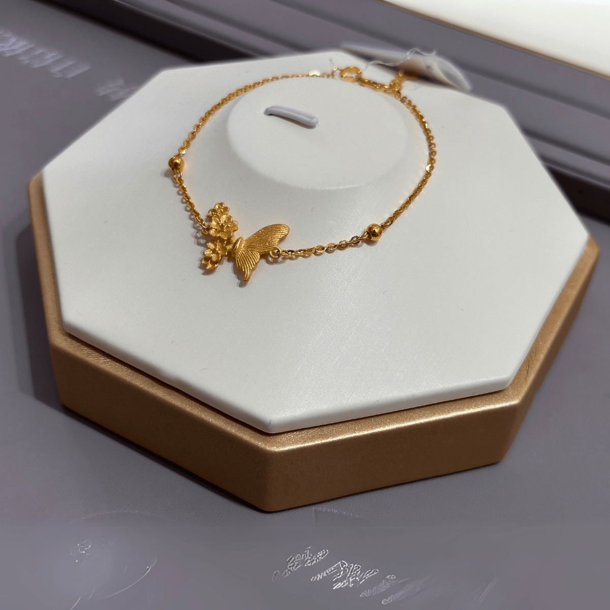 Lắc Tay Vàng 24K Hình Bướm Và Hoa Mai