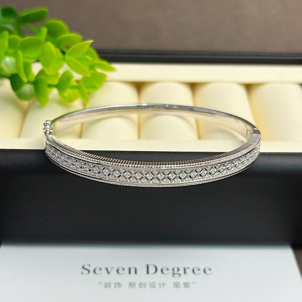 Kiềng Tay Bạc Nữ Đính Đá CZ Cao Cấp Thiết Kế Lưới Chéo Tinh Tế Phong Cách Tiểu Thư - Seven Degree