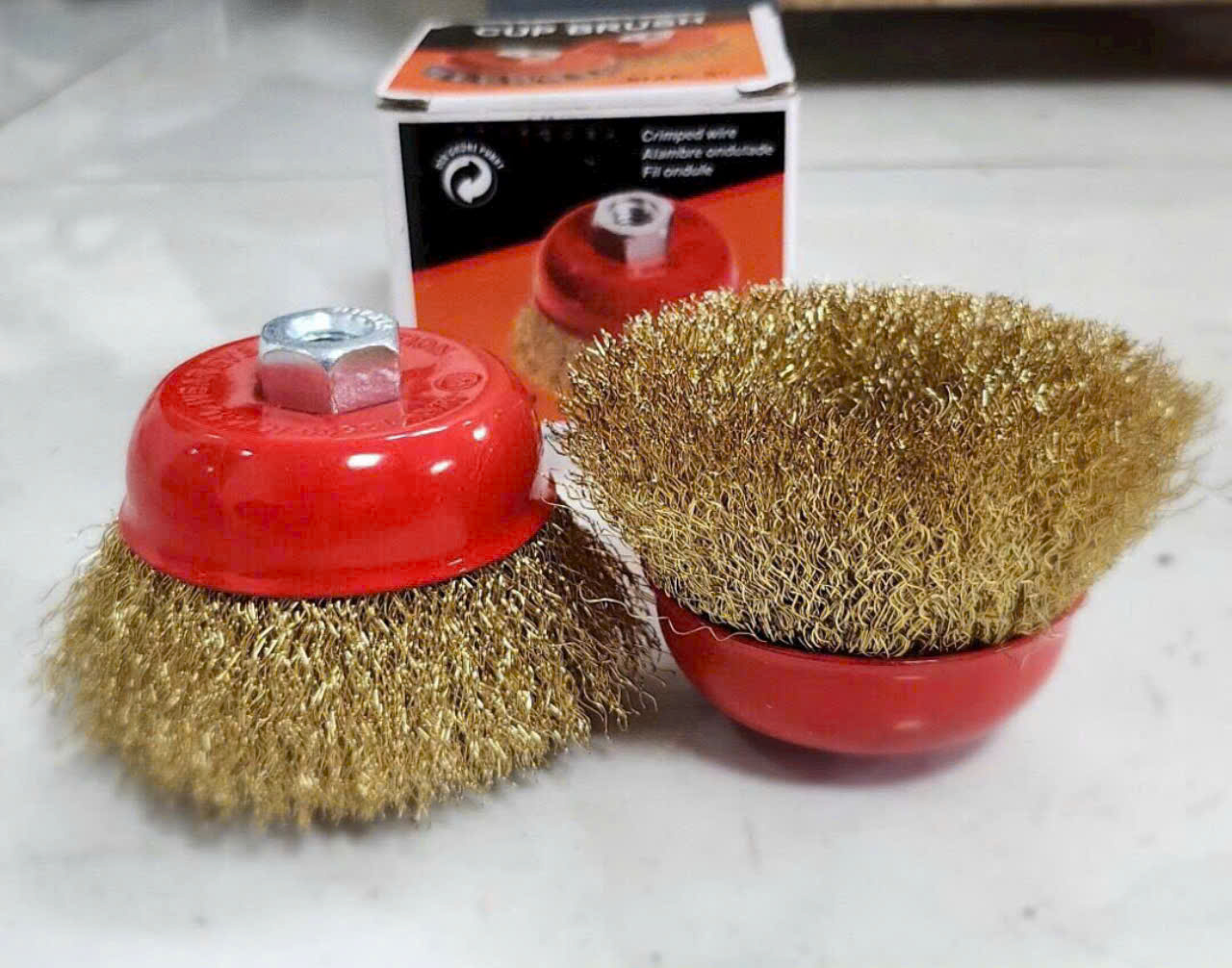 Chén Cước Ốc