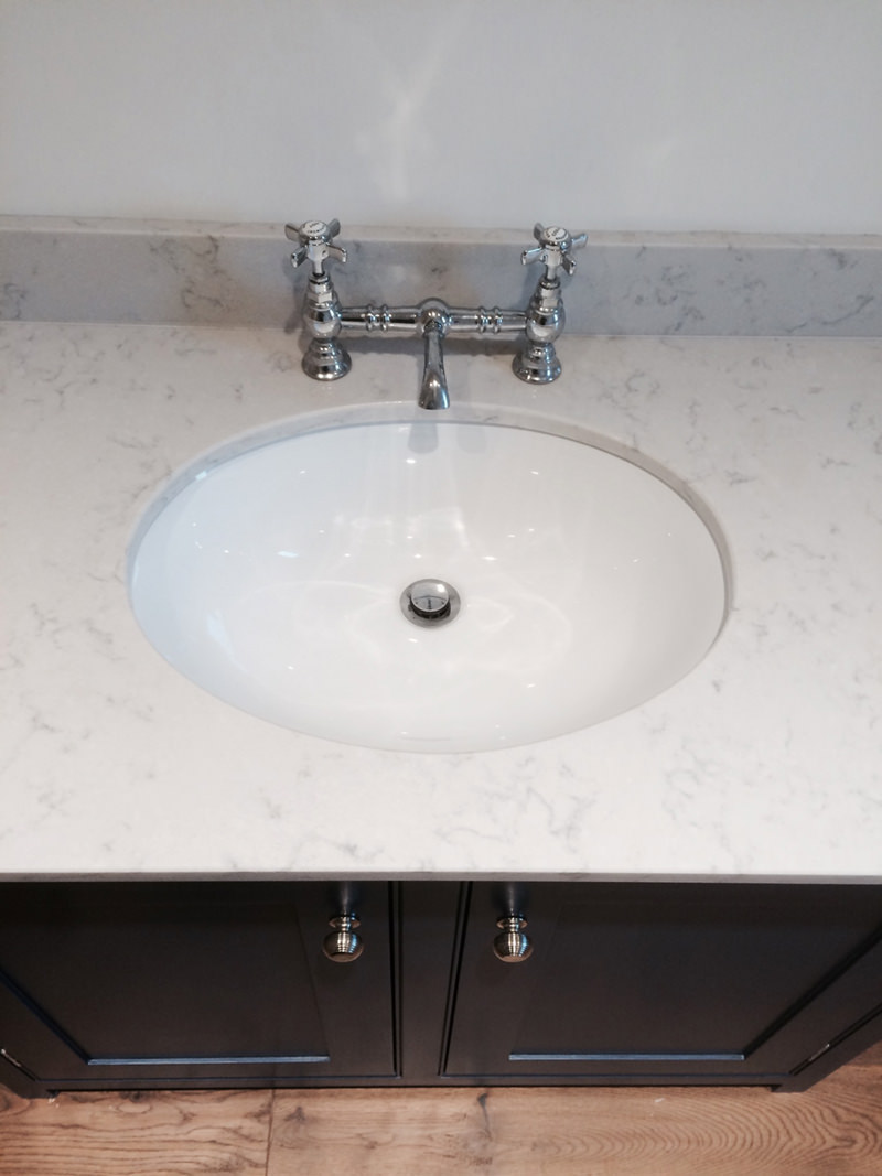 Chậu lavabo âm bàn Duravit Design Classics với WonderGliss | 04665100001