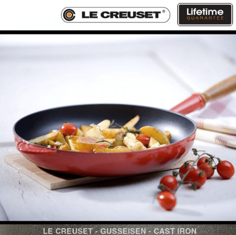 Chảo gang cán gỗ Le Creuset 24cm màu đỏ
