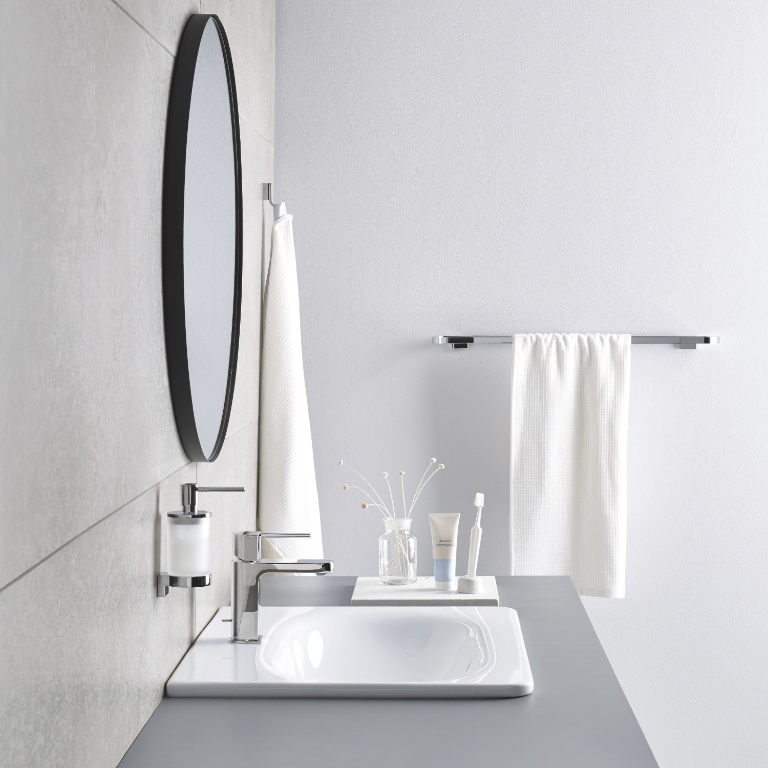 ChâuLavabo treo tường Grohe Essence | 3956400H
