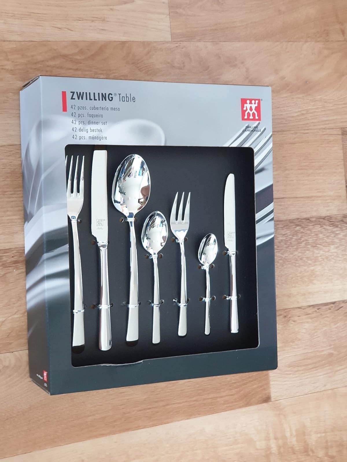 Bộ dao thìa dĩa Zwilling Besteckset Table 42 món