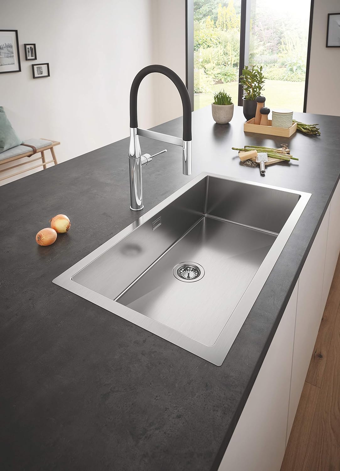 Vòi rửa bát Grohe Essence Newv | 30294000