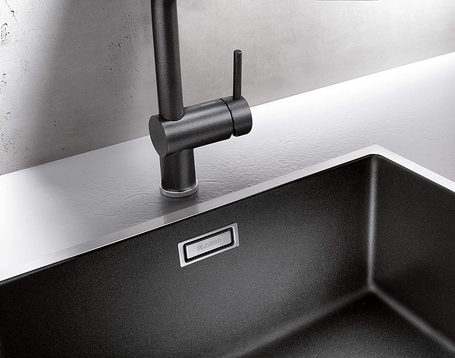 Vòi rửa bát có dây rút Blanco Linus S