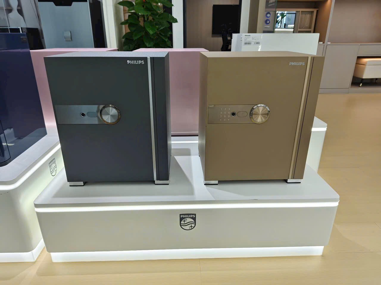 Két sắt Philips | SBX202