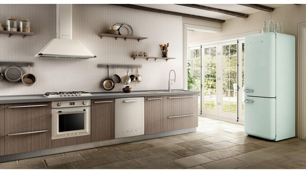 Hút mùi gắn tường SMEG | KT90PE