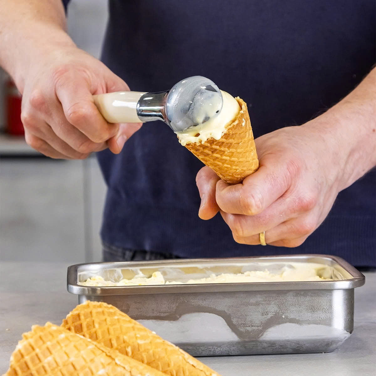 Muôi múc kem KitchenAid | KAG117OHACE