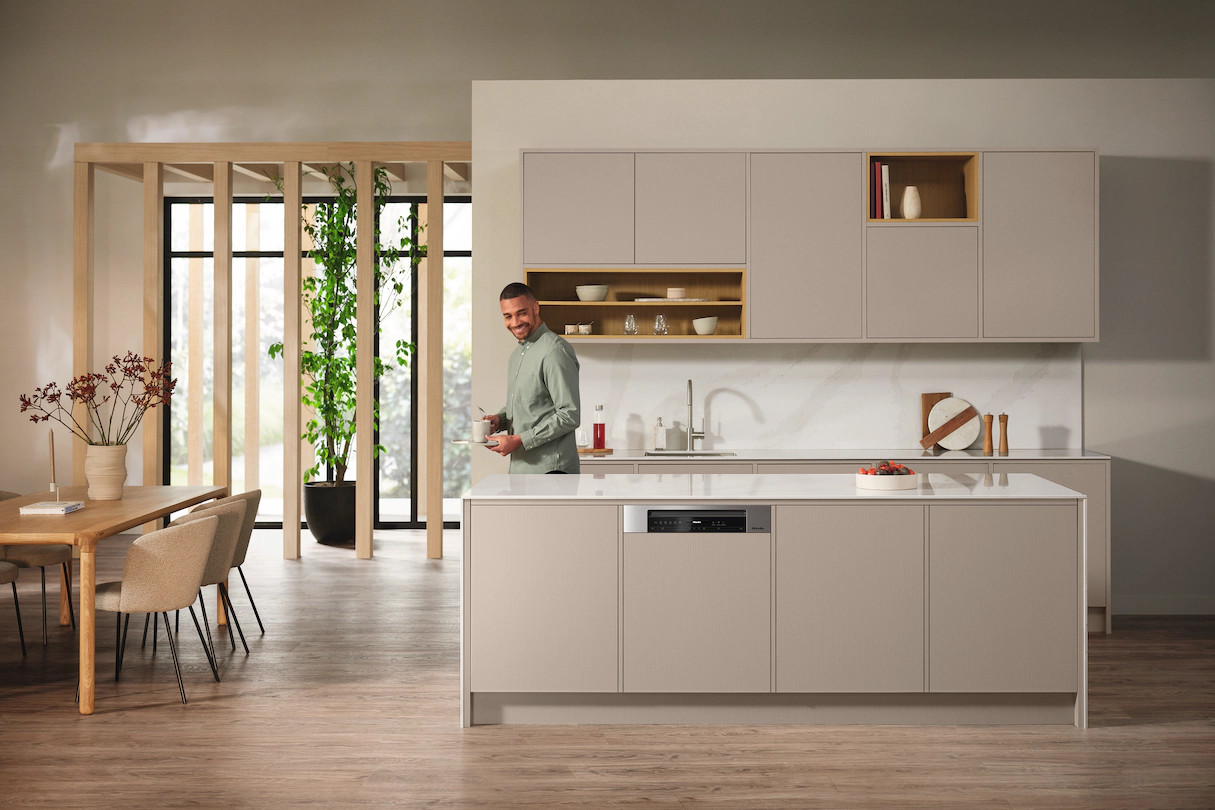 Máy rửa bát bán âm Miele AutoDos | G 7623 SCi