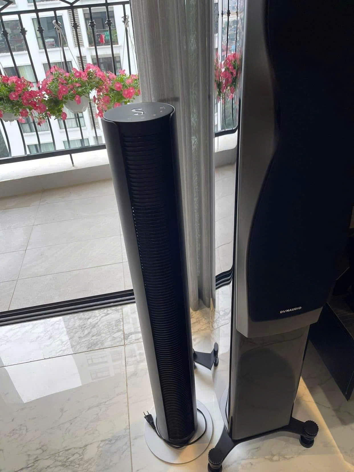 Quạt tháp cao cấp Stadler Form Peter