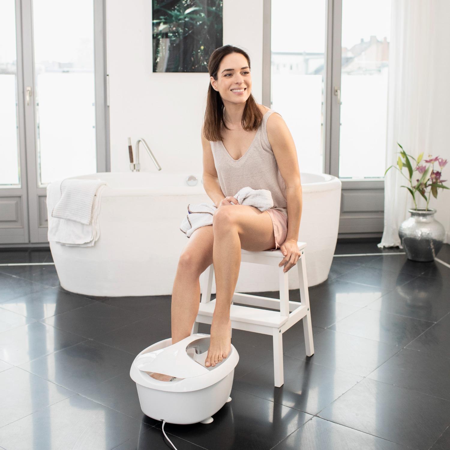 Bồn ngâm chân Medisana Premium Foot Spa |  FS888