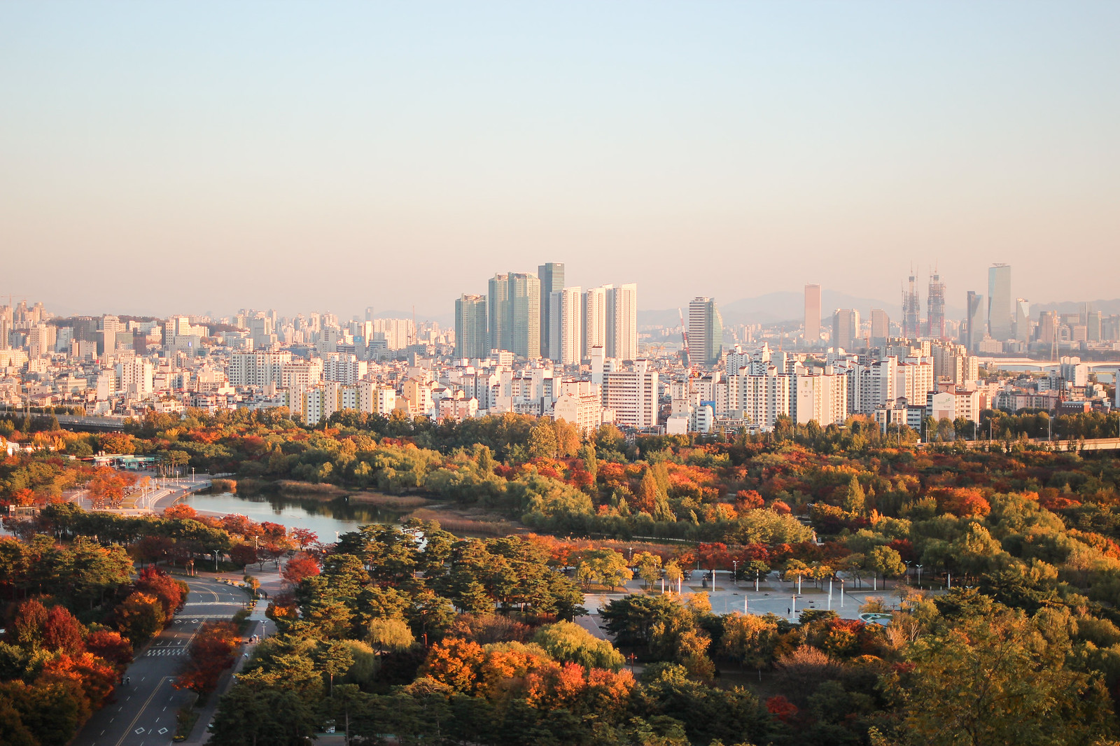 Tour Mùa Thu Hàn Quốc 2026: Hà Nội – Busan – Seoul – Đảo Nami – Incheon 6 Ngày 5 Đêm (Trải Nghiệm Tàu Cao Tốc KTX)