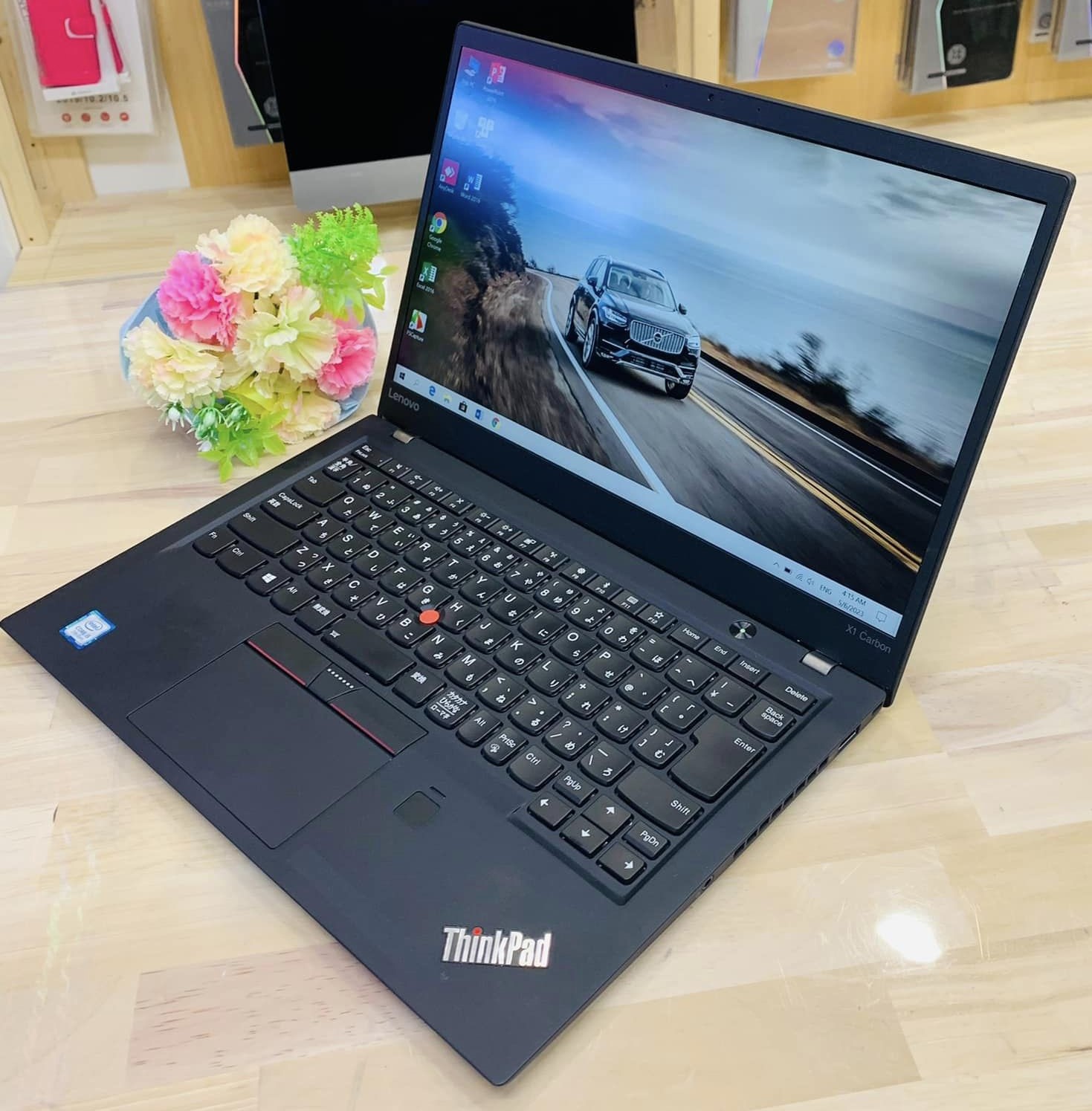Thinkpad X1 Carbon Gen 5 (i5 7200u)