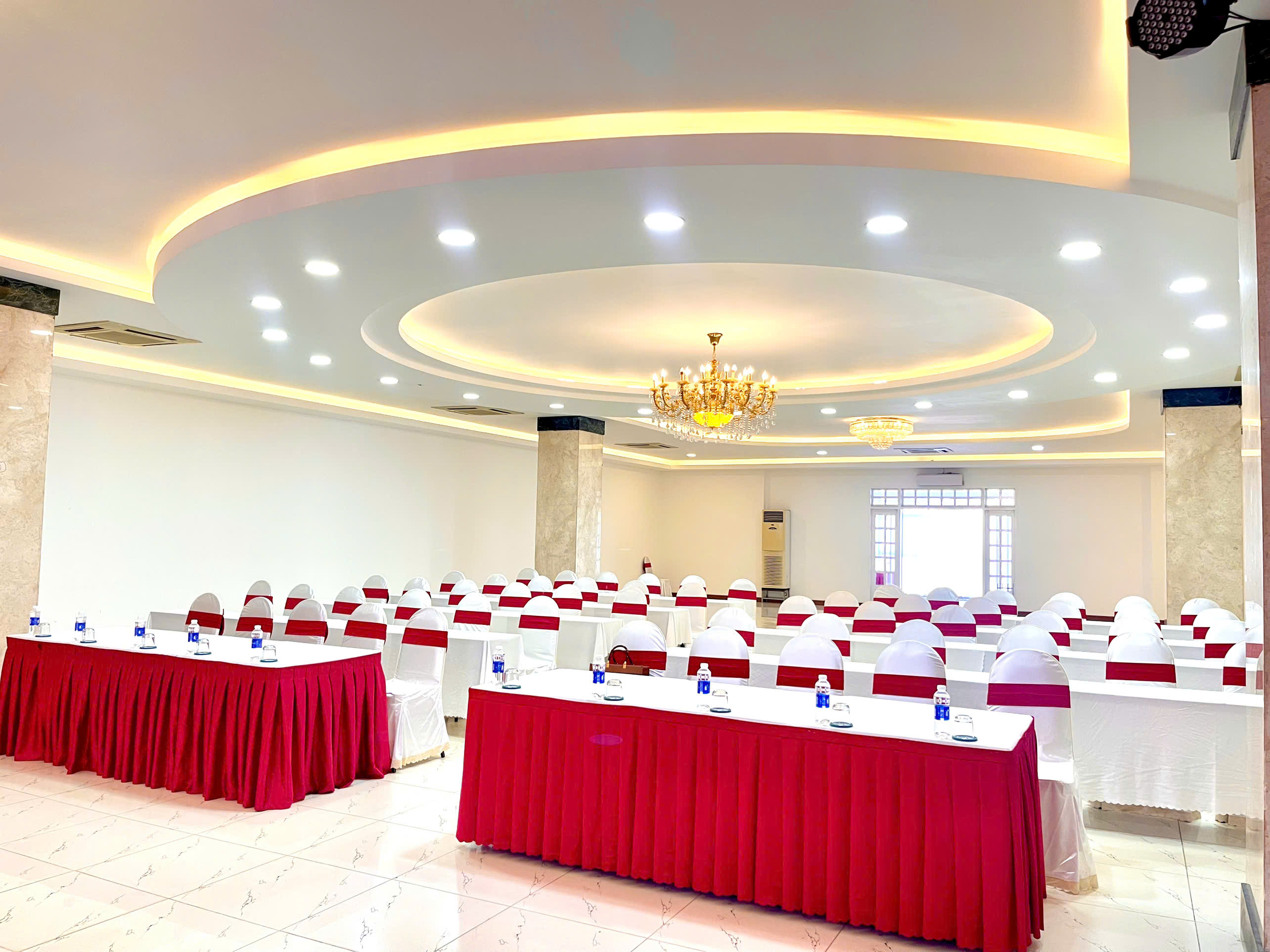 PHÒNG LỤC BẢO